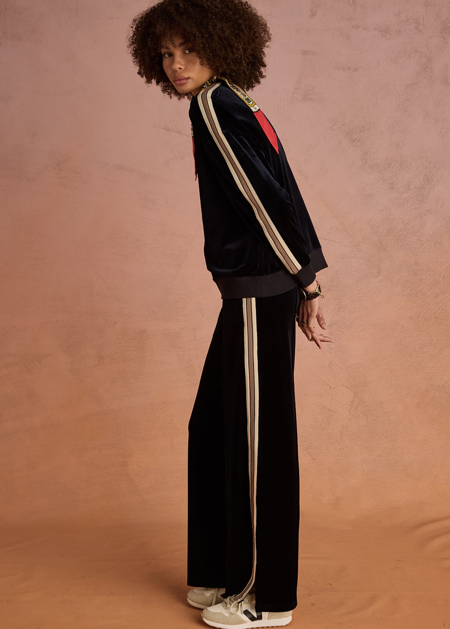 Monaco Lisel Crew Neck Sweatshirt